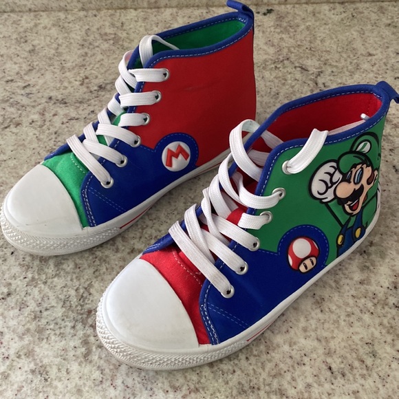 Super Mario Hightop’s - Picture 2 of 6